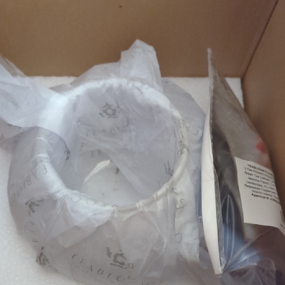 TEABLOOM Clear Glass Teapot with Infuser - Picture 9 of 10